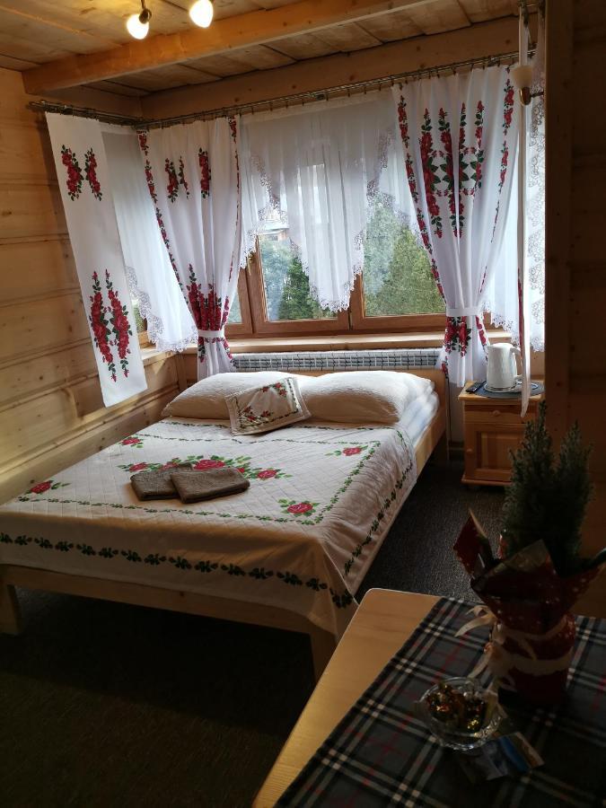 Pokoje Goscinne Pod Limbami Ciche Małe Kültér fotó