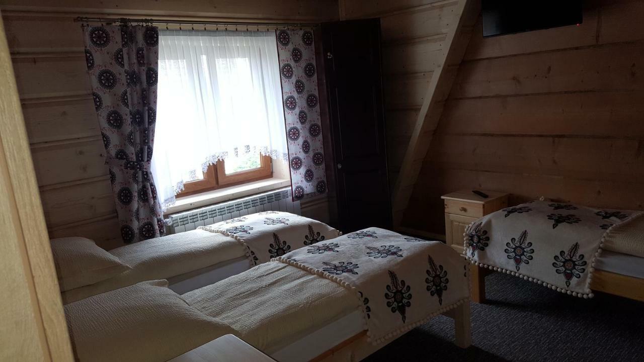 Pokoje Goscinne Pod Limbami Ciche Małe Kültér fotó